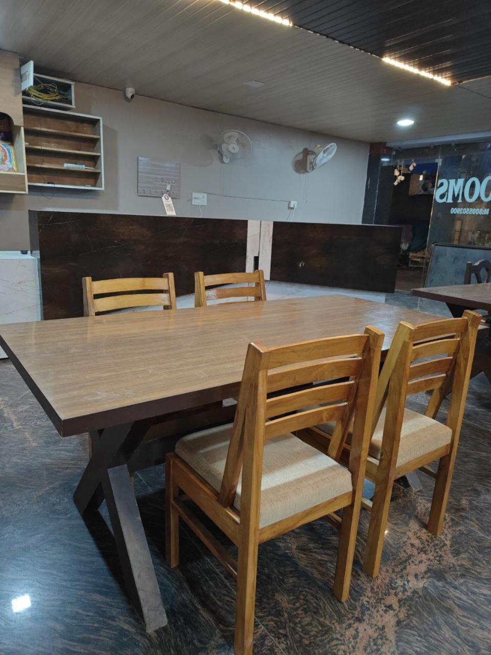 Hotel Shyam Sarover And Restaurant Ringas Buitenkant foto
